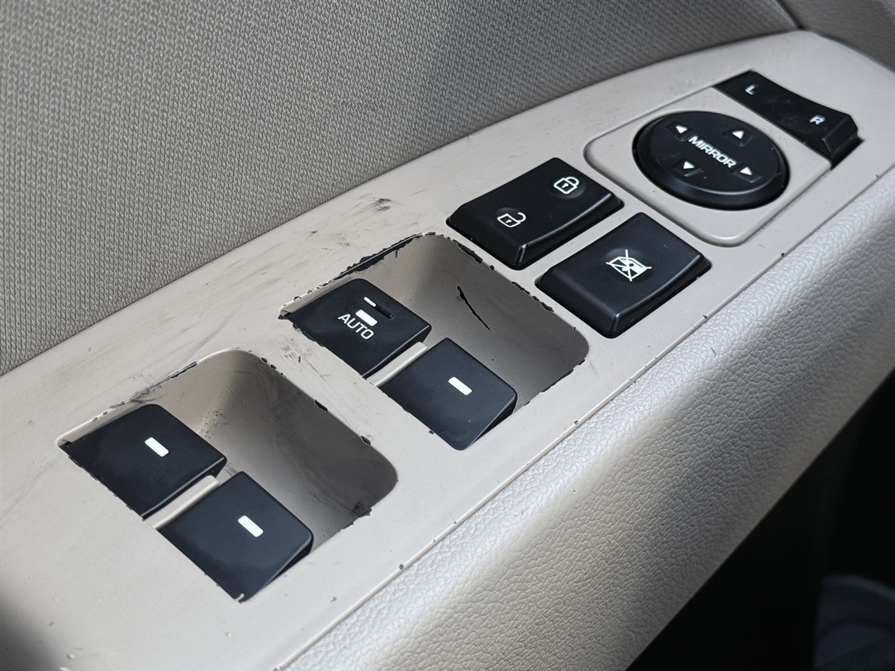 Hyundai Elantra  2020