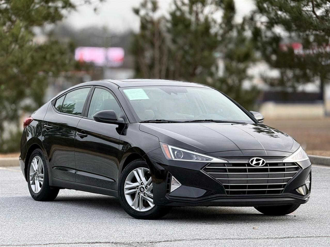 Hyundai Elantra  2020