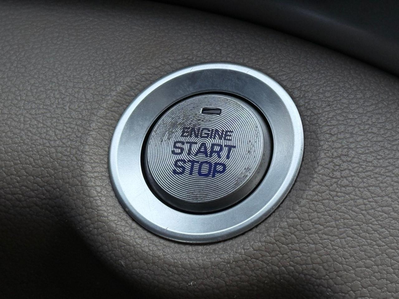 Hyundai Elantra  2020