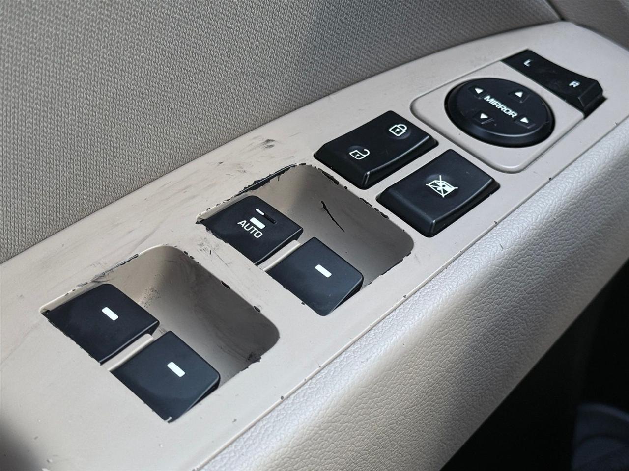 Hyundai Elantra  2020