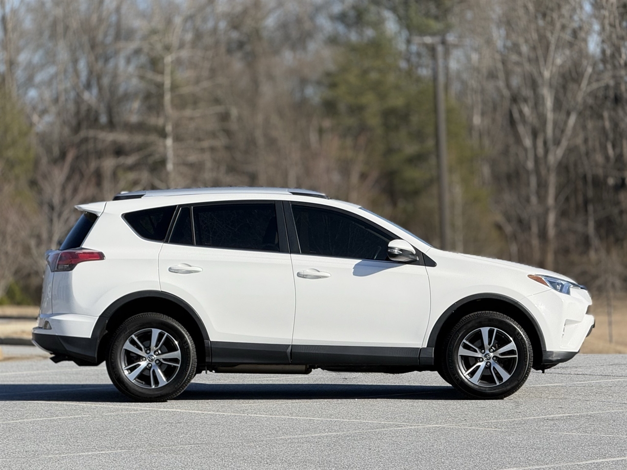 Toyota RAV4  2016