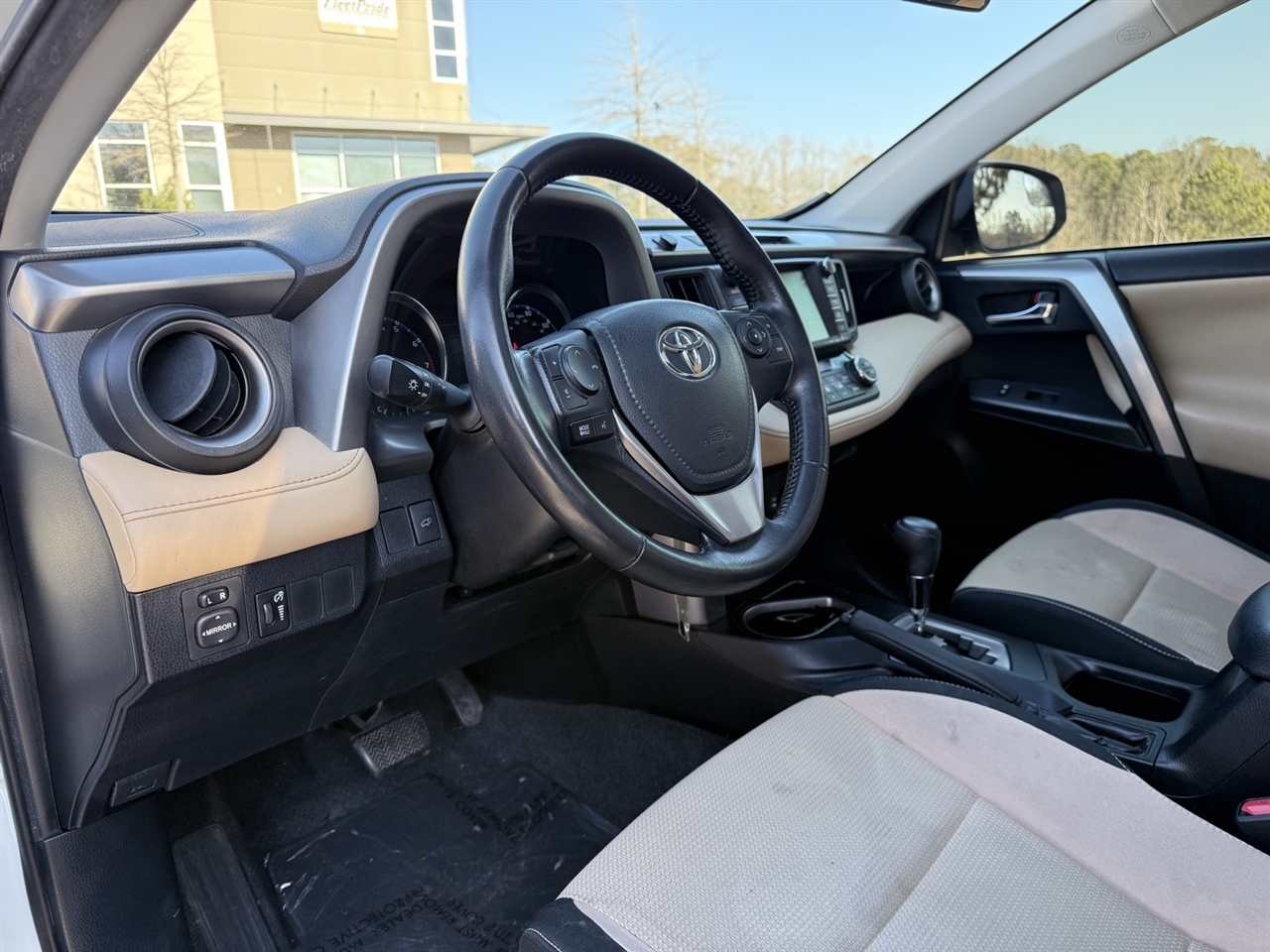 Toyota RAV4  2016