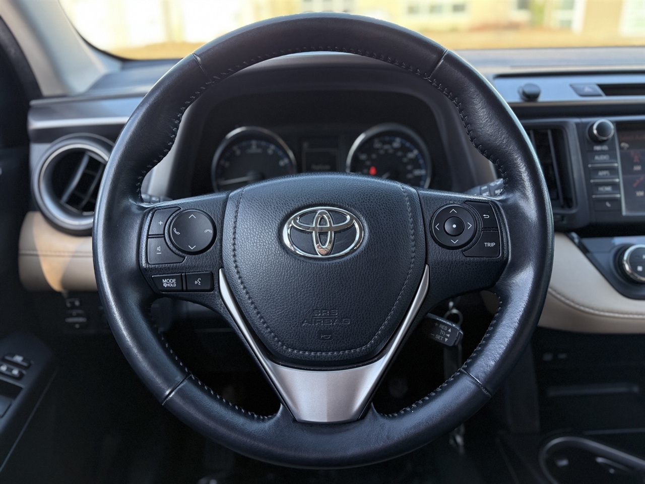 Toyota RAV4  2016
