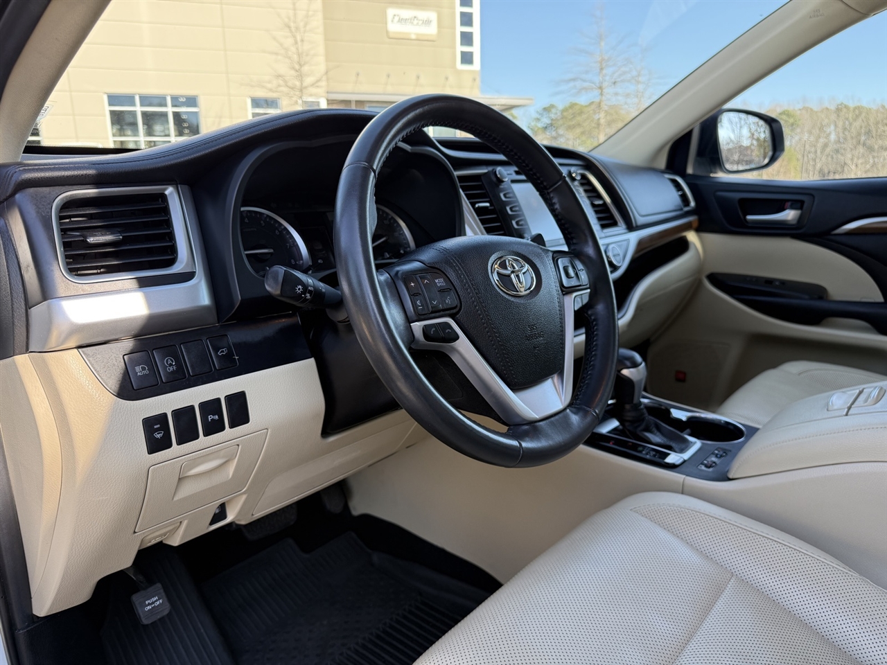 Toyota Highlander  2019