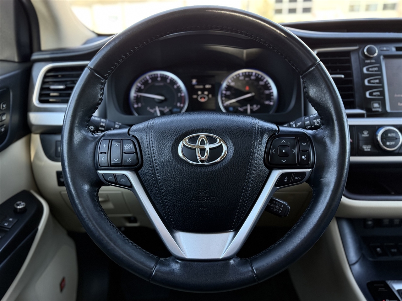 Toyota Highlander  2019