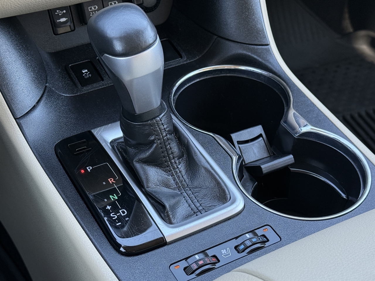 Toyota Highlander  2019