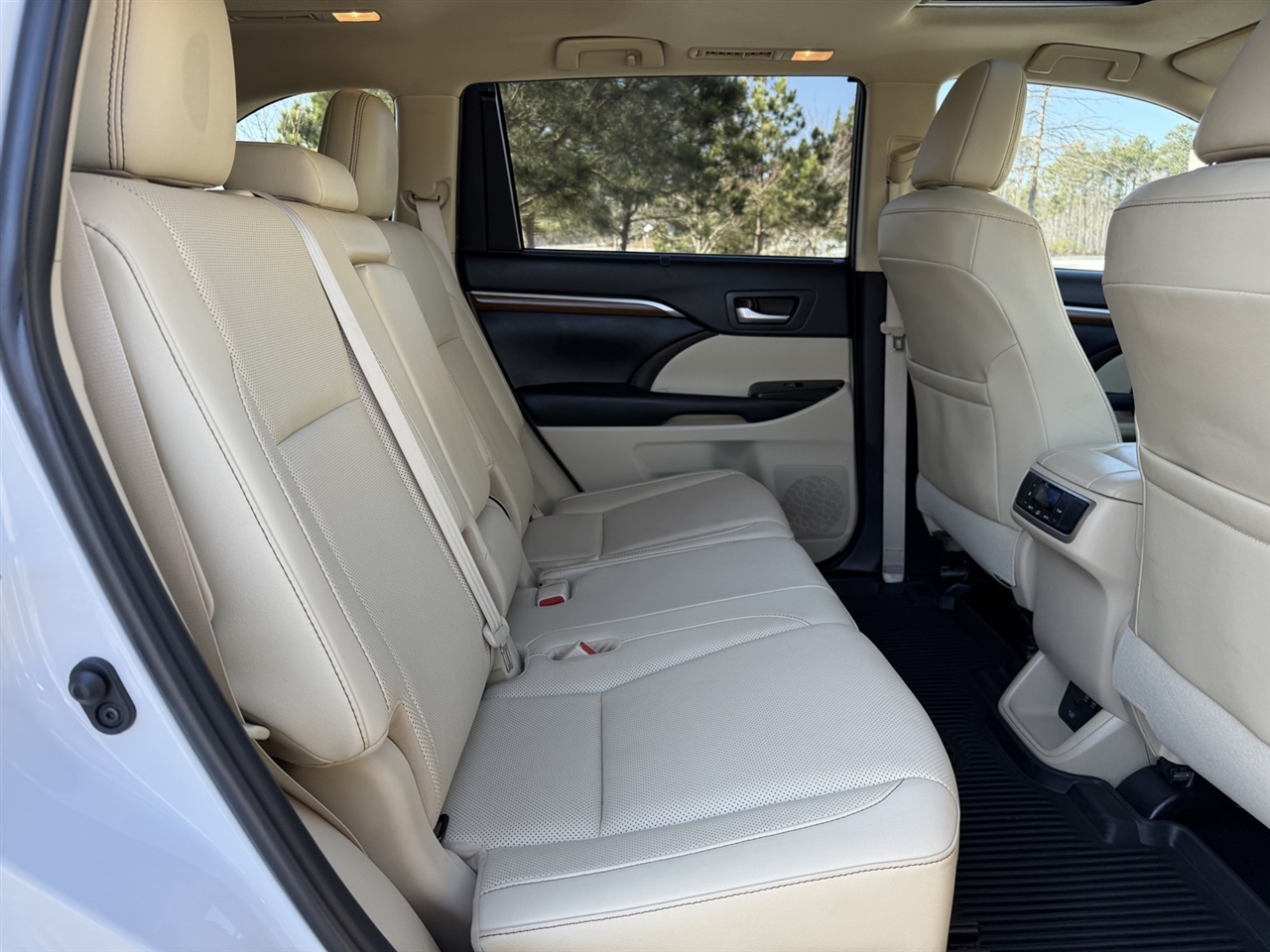 Toyota Highlander  2019