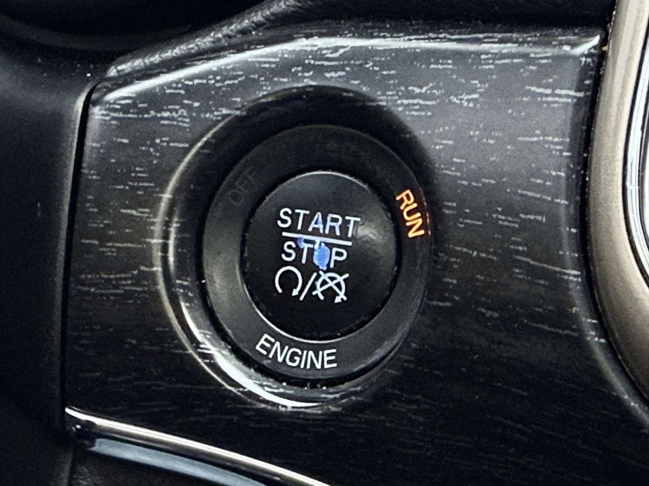 Jeep Grand Cherokee  2014