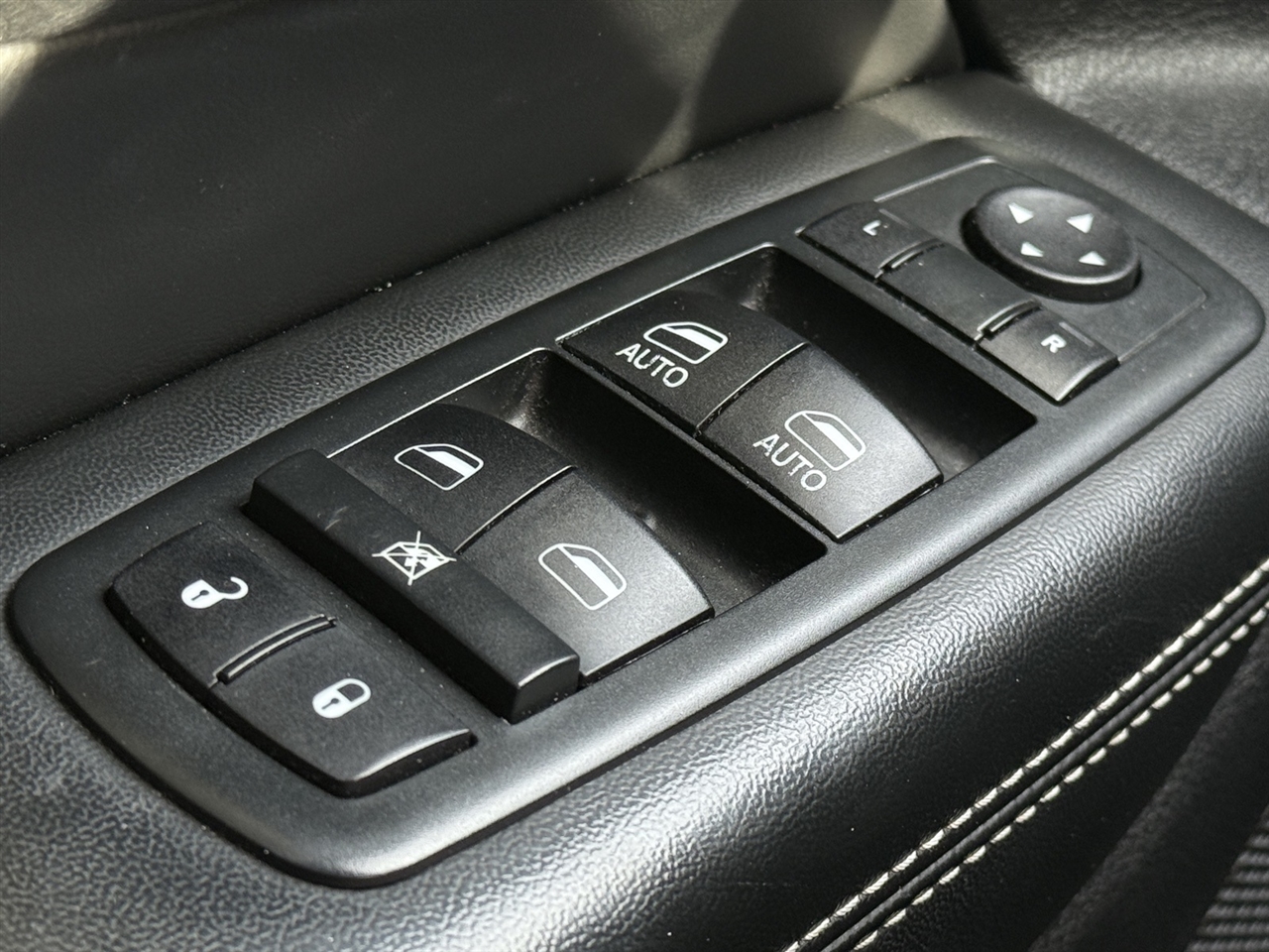 Jeep Grand Cherokee  2014