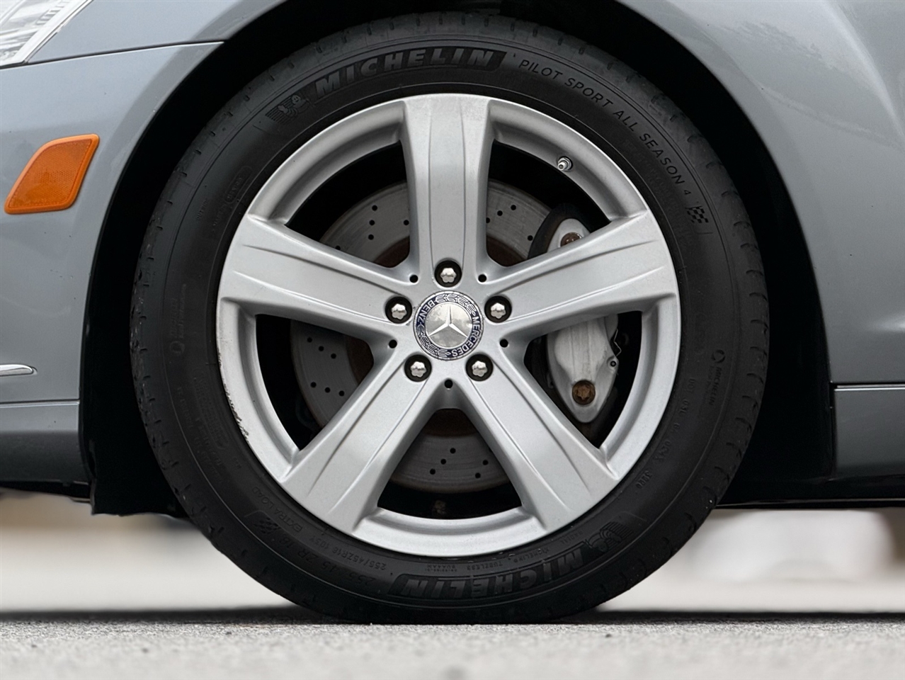 Mercedes-Benz S-Class  2013