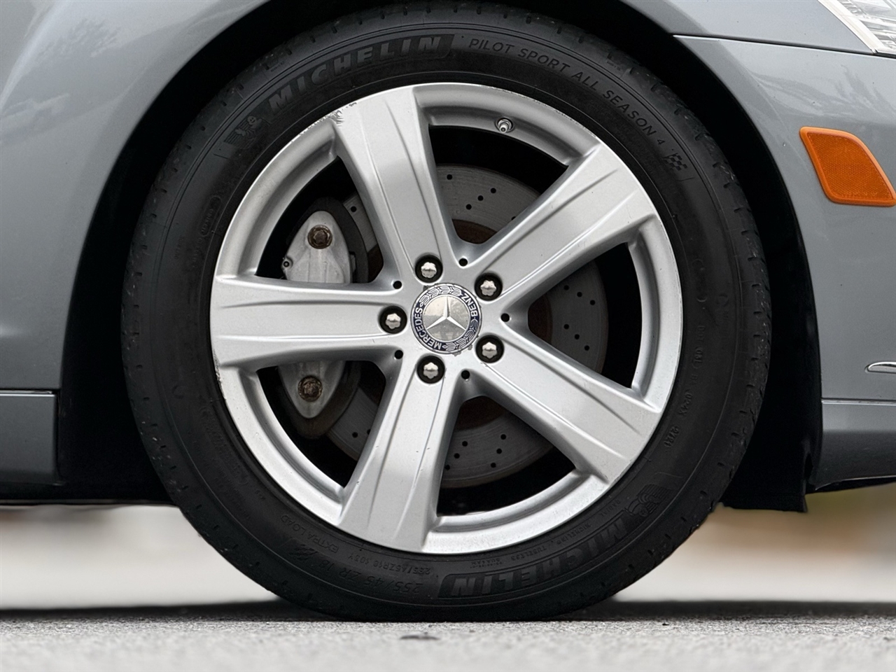 Mercedes-Benz S-Class  2013