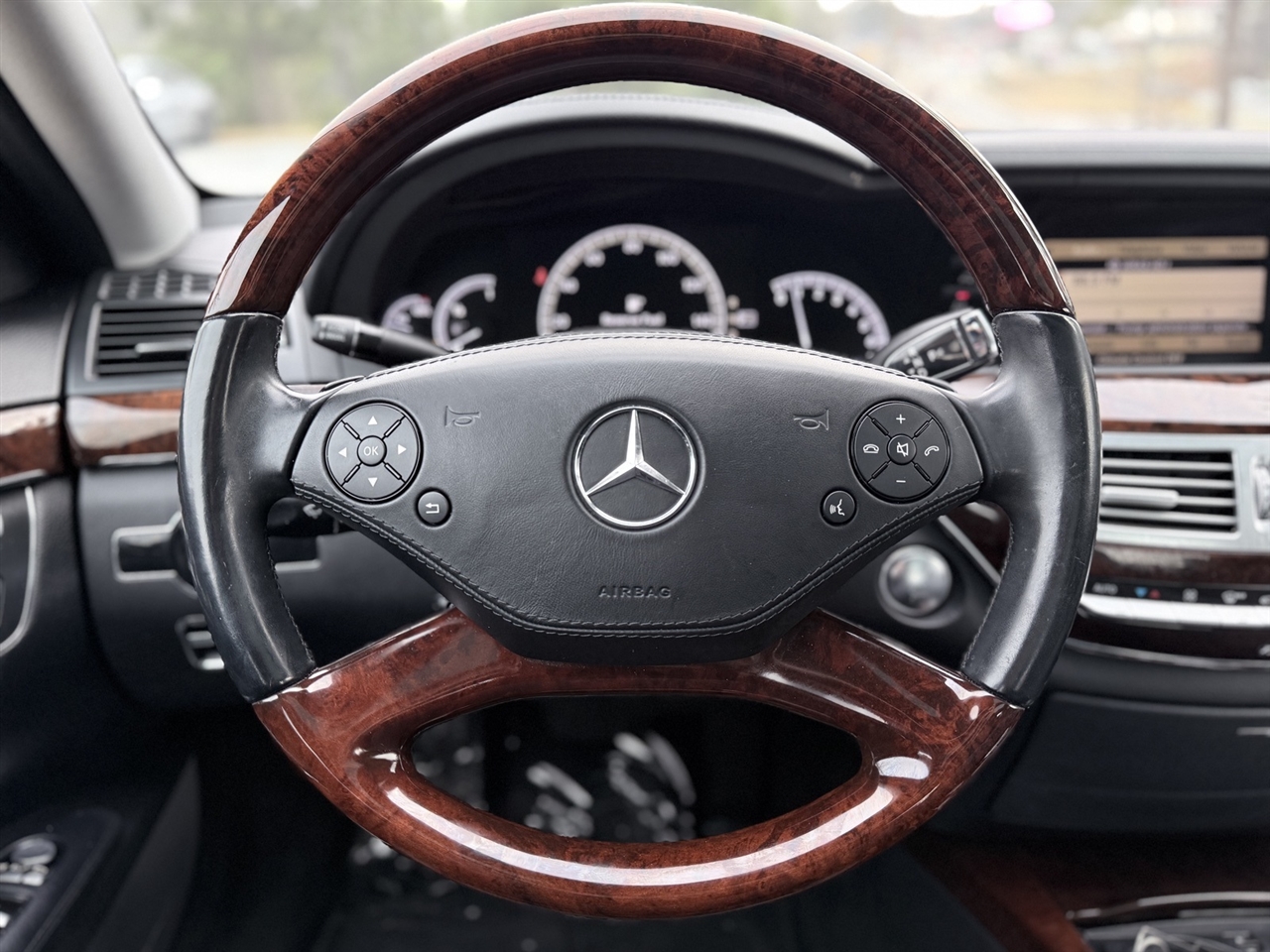 Mercedes-Benz S-Class  2013