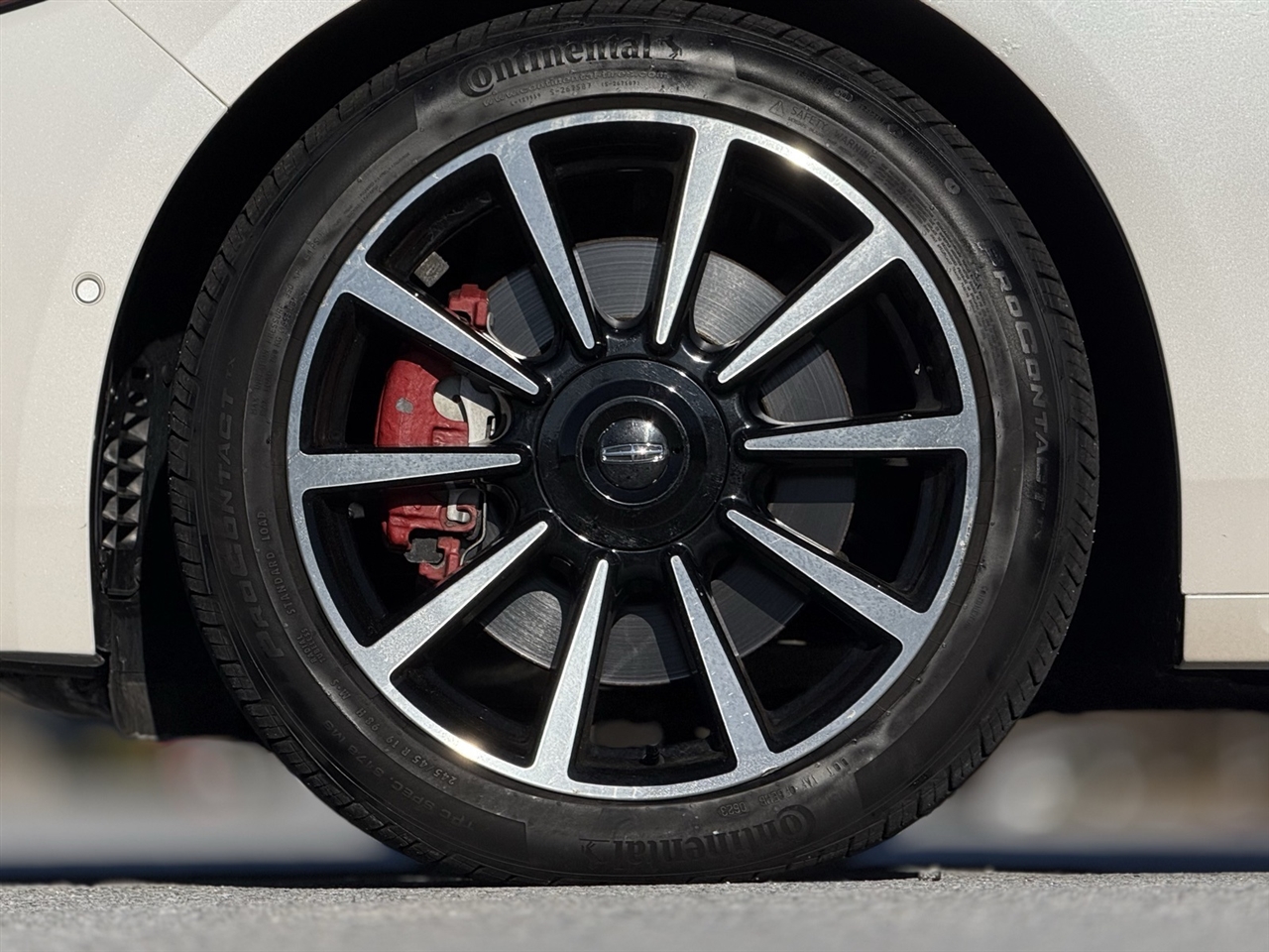 Lincoln Continental  2017