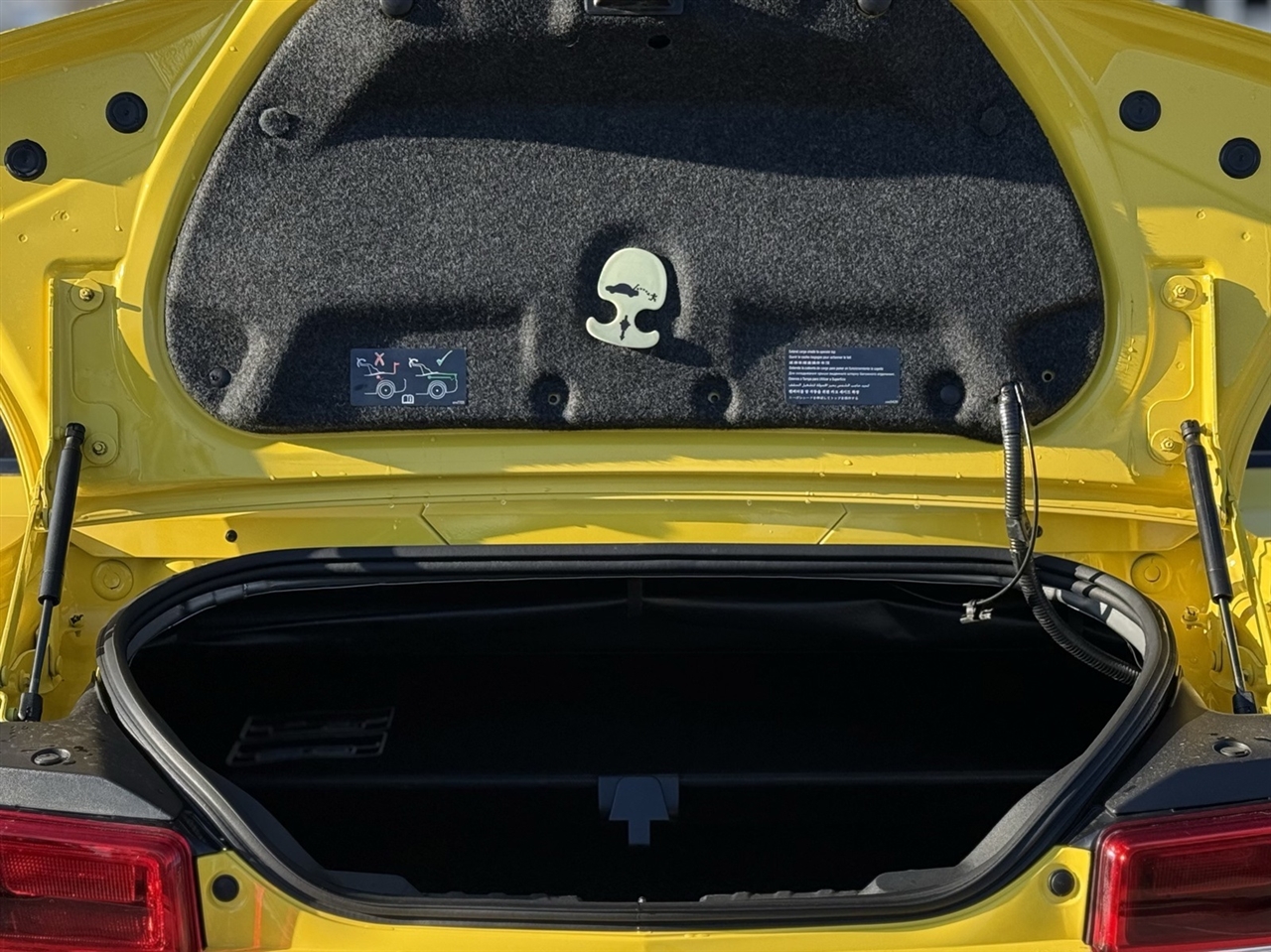 Chevrolet Camaro  2014