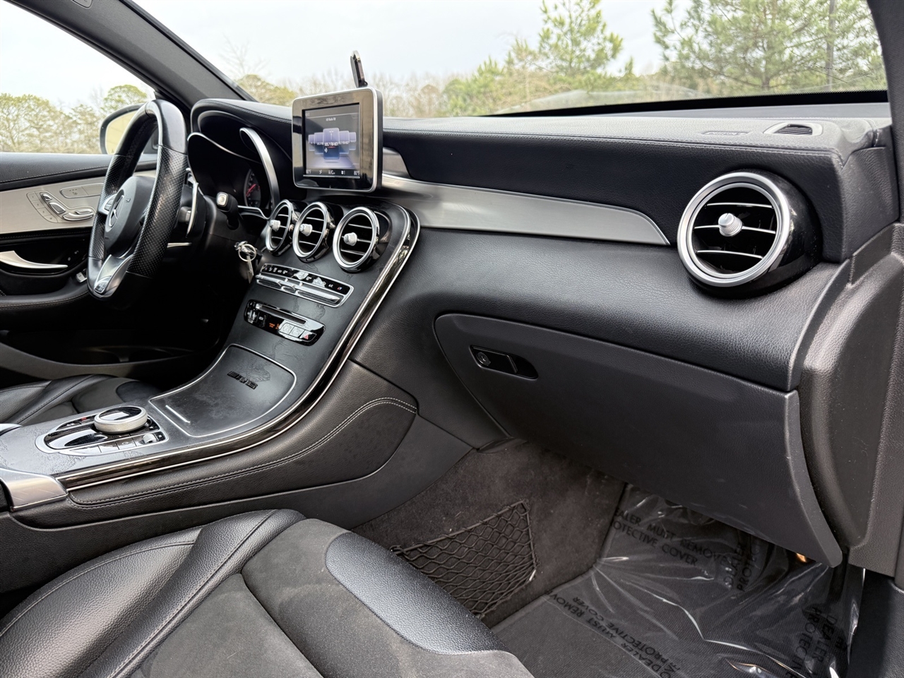 Mercedes-Benz GLC  2019