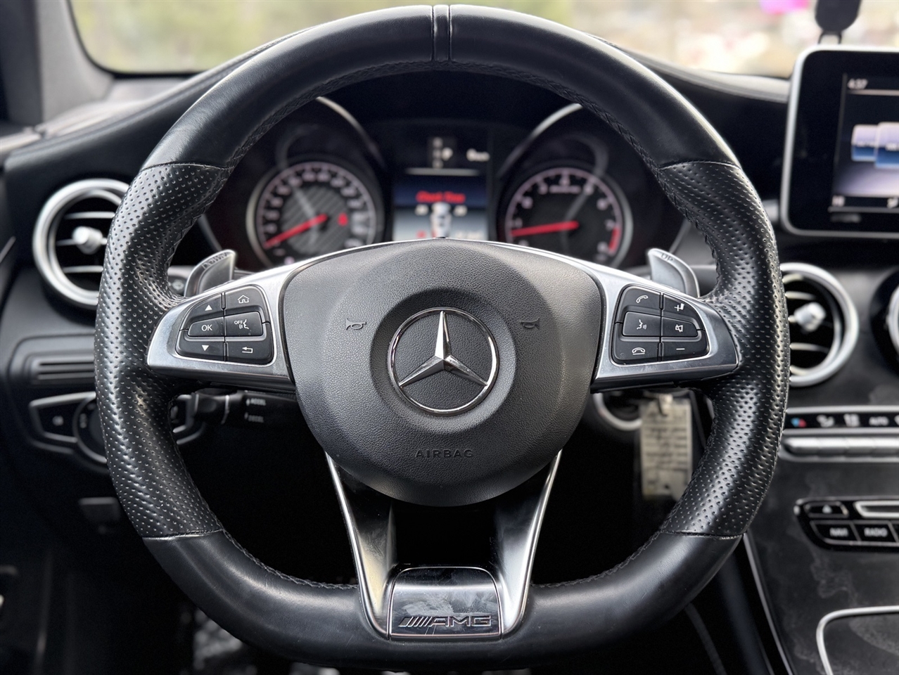 Mercedes-Benz GLC  2019