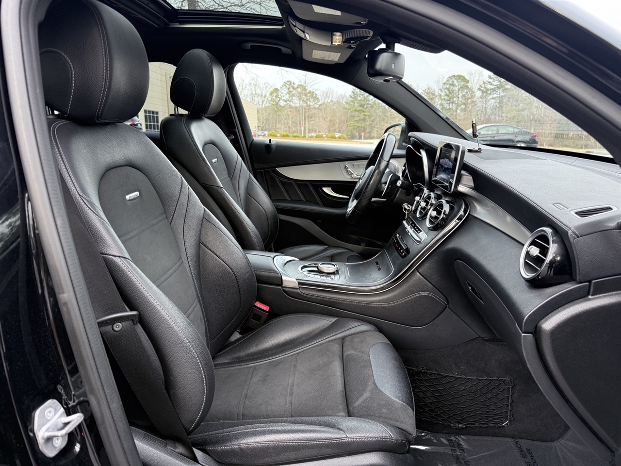 Mercedes-Benz GLC  2019