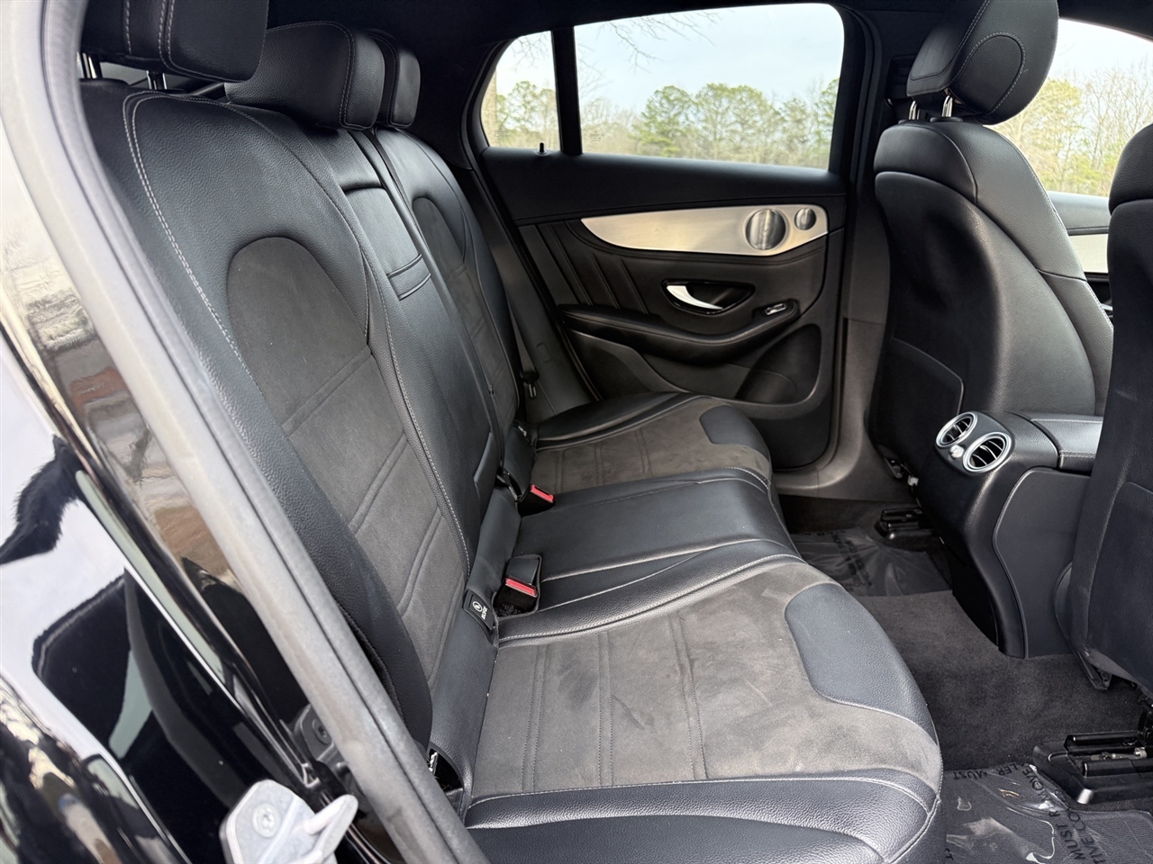 Mercedes-Benz GLC  2019