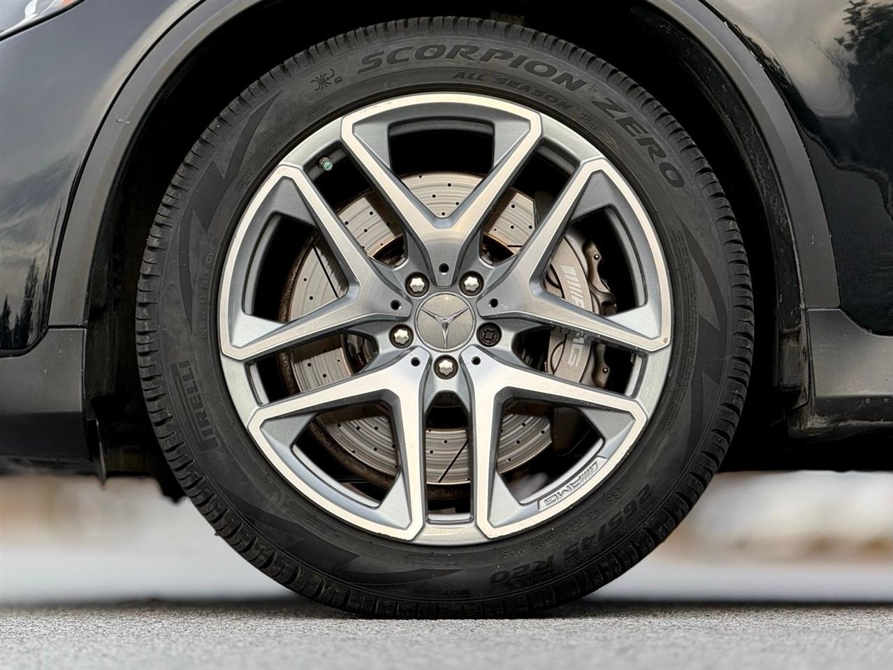 Mercedes-Benz GLC  2019