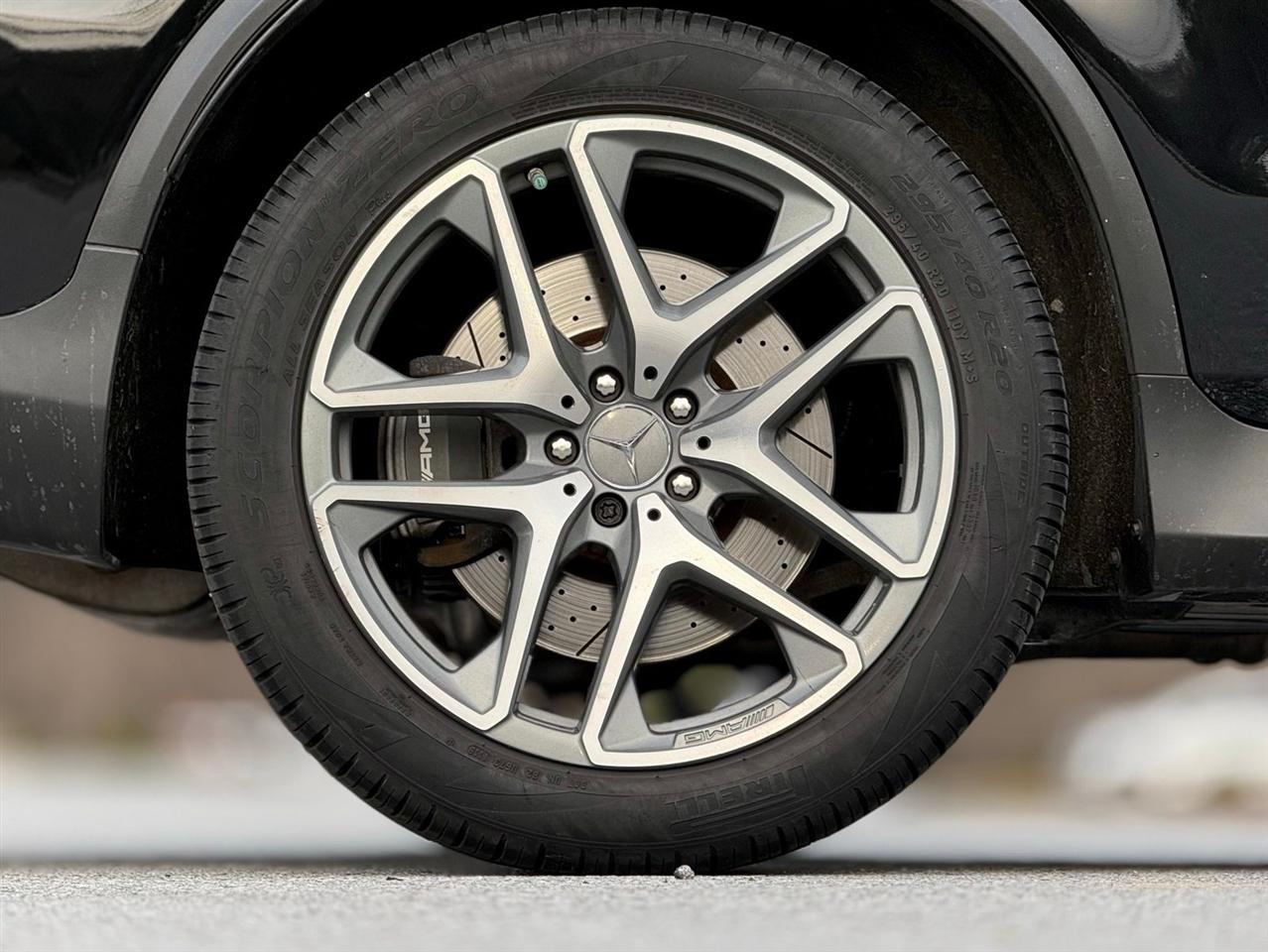 Mercedes-Benz GLC  2019