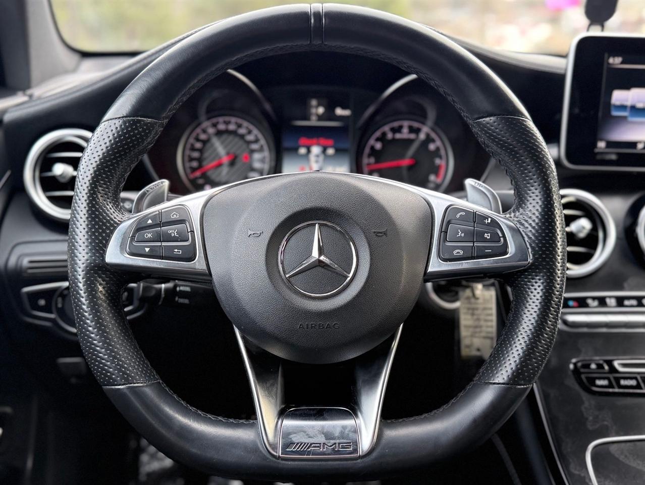 Mercedes-Benz GLC  2019