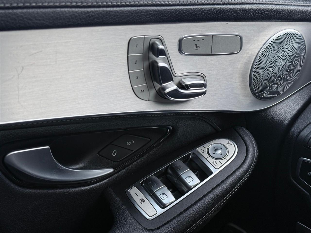 Mercedes-Benz GLC  2019