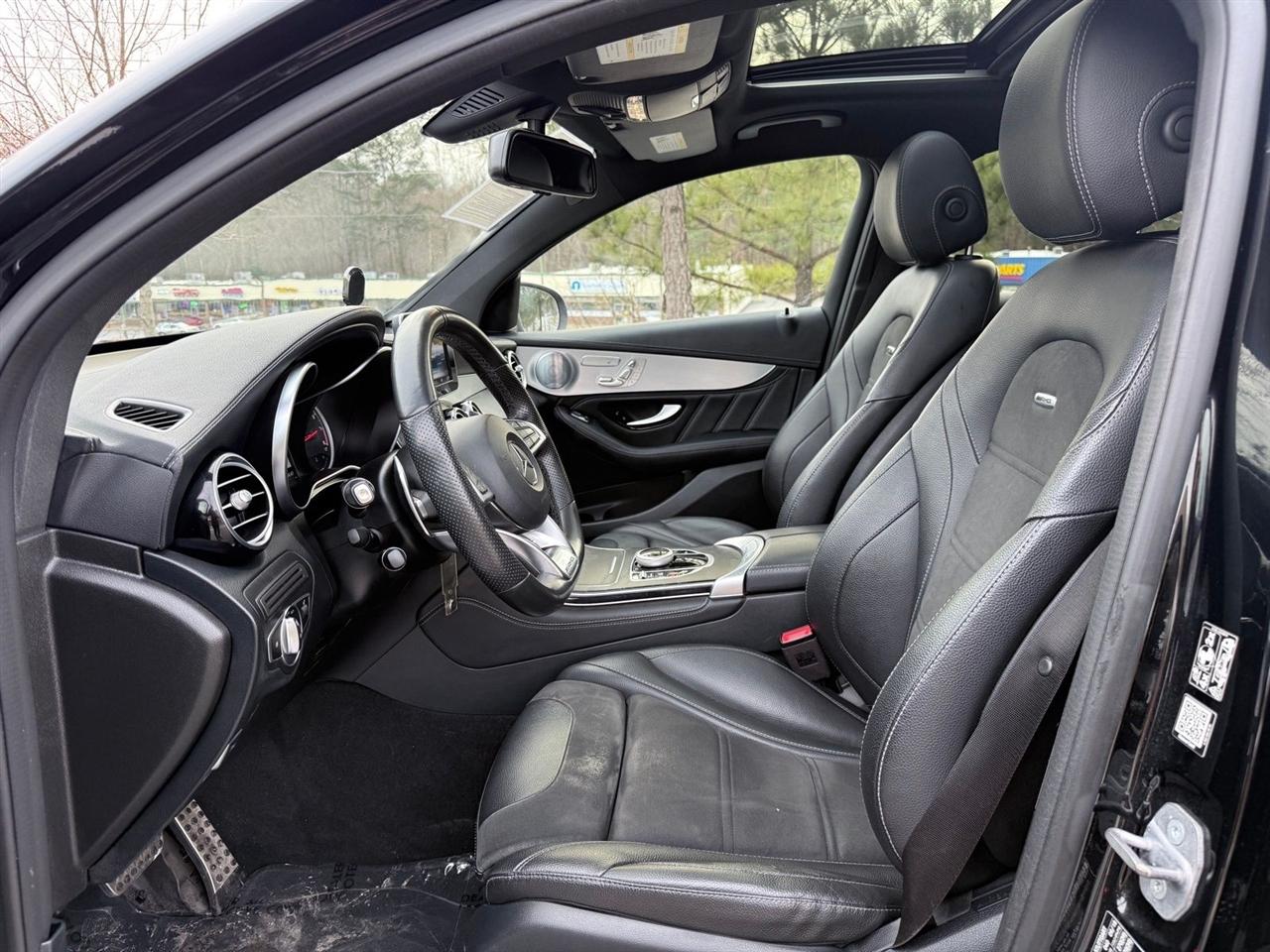 Mercedes-Benz GLC  2019