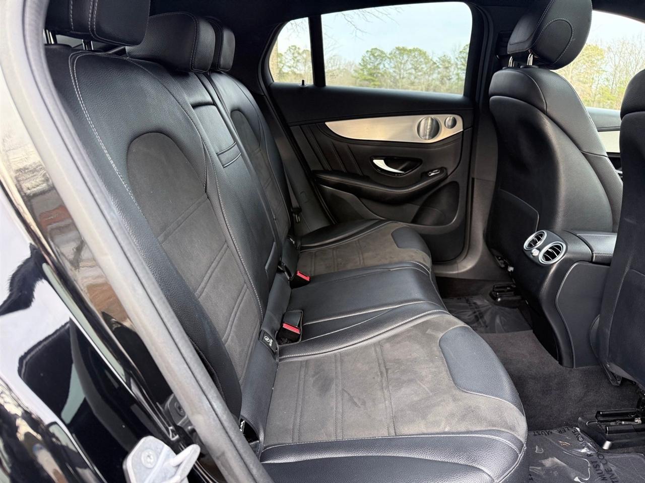 Mercedes-Benz GLC  2019