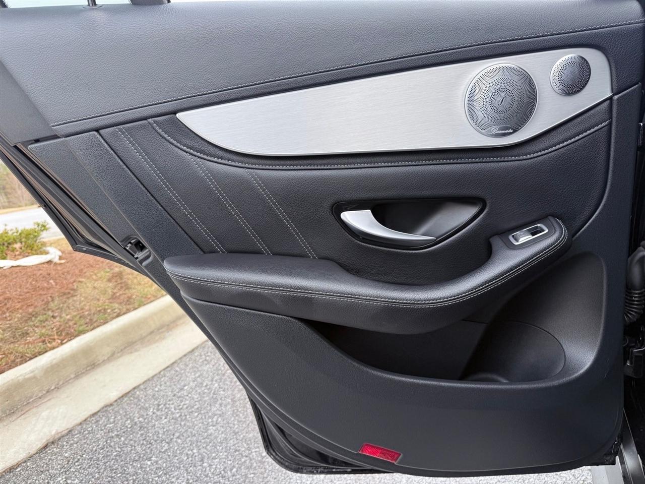 Mercedes-Benz GLC  2019