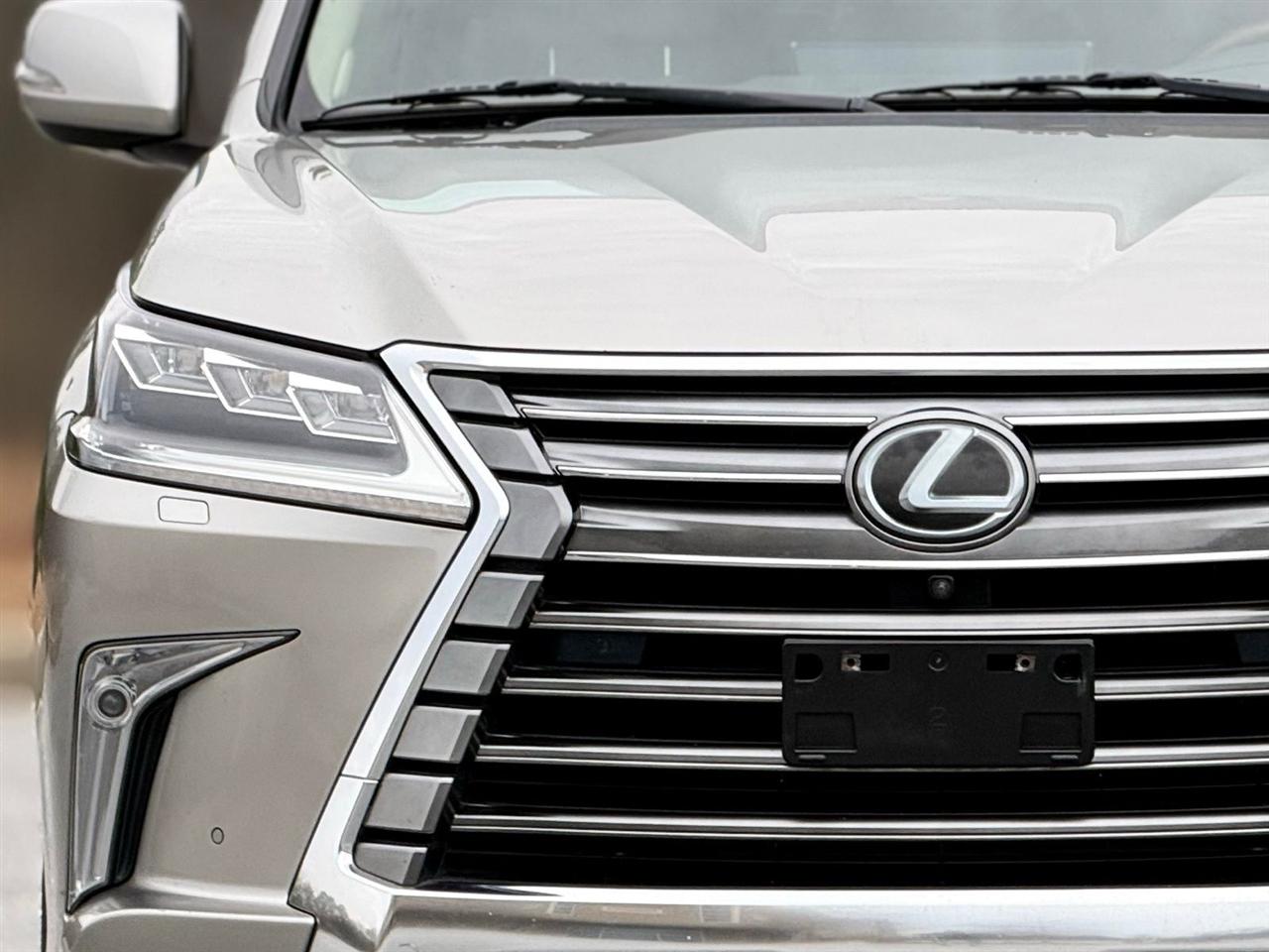 Lexus LX 570  2016