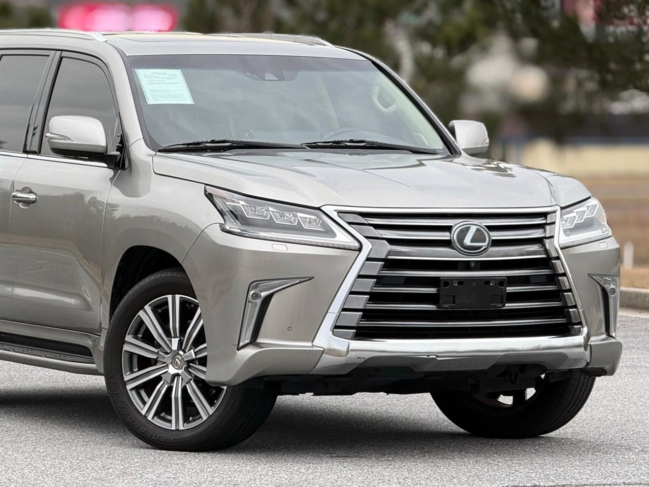Lexus LX 570  2016
