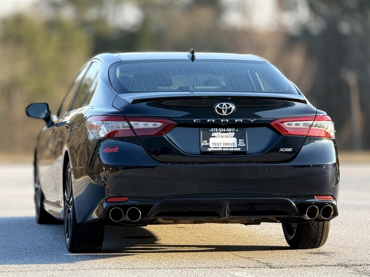 Toyota Camry  2018