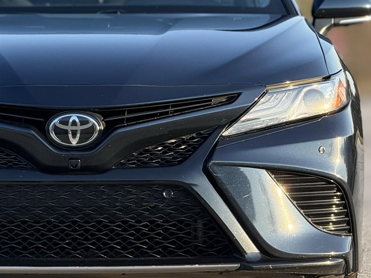 Toyota Camry  2018
