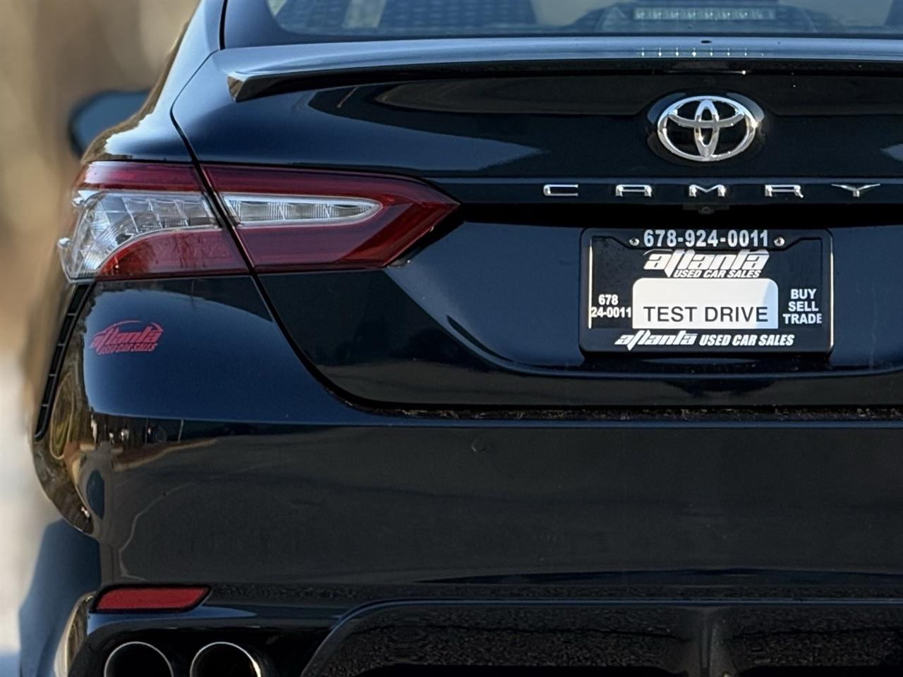Toyota Camry  2018