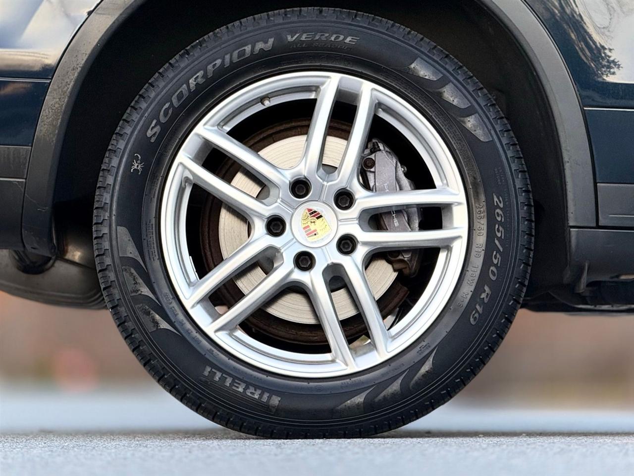 Porsche Cayenne  2016