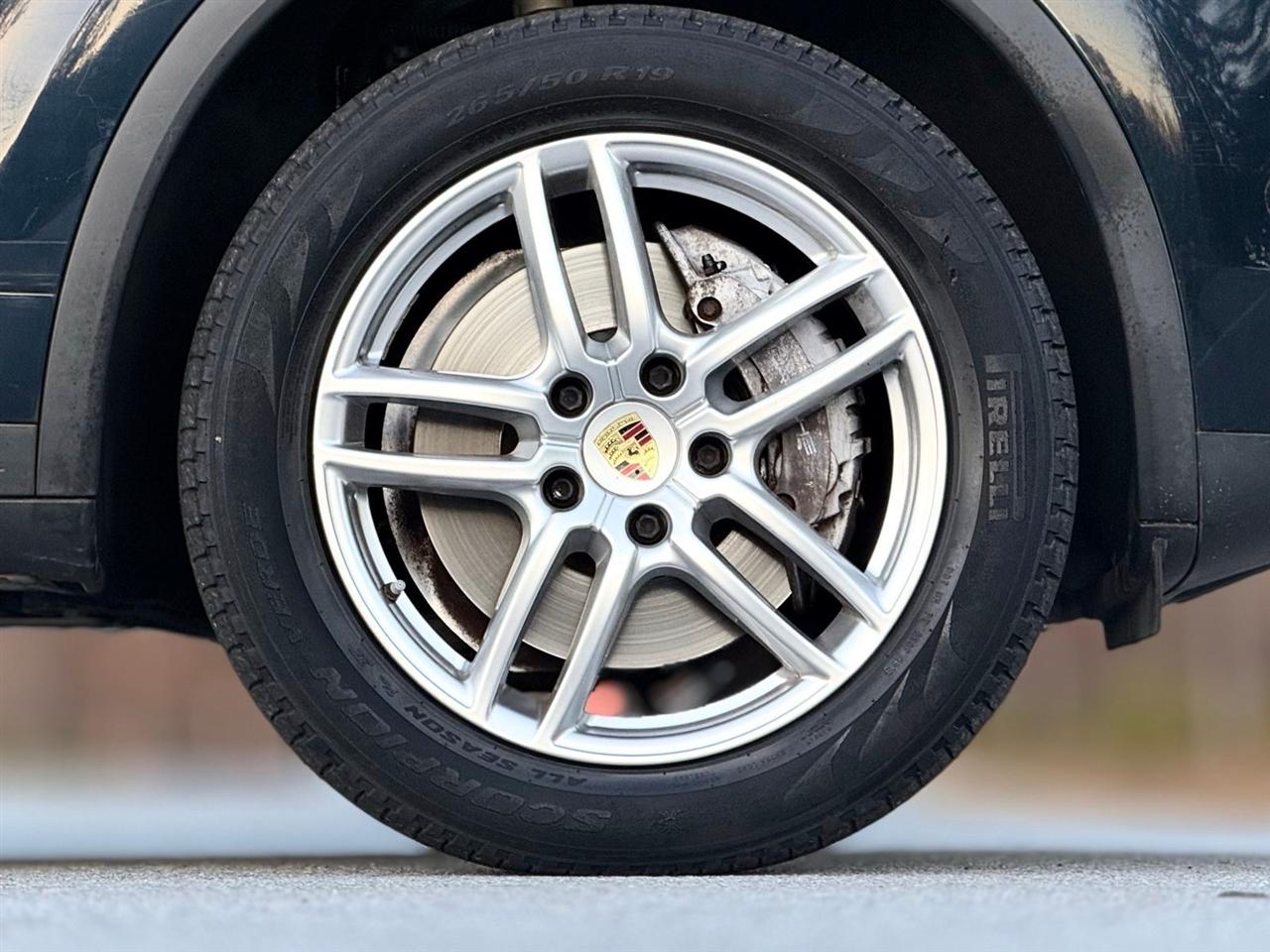 Porsche Cayenne  2016