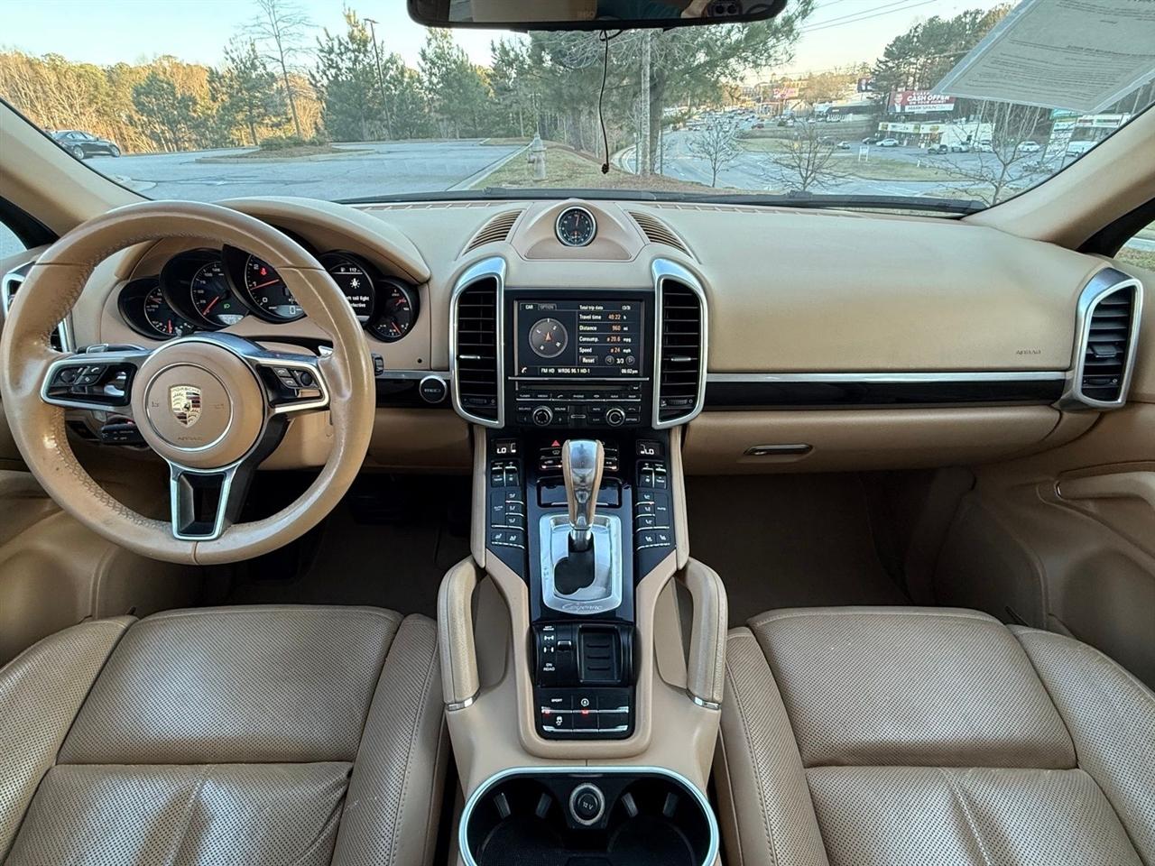 Porsche Cayenne  2016