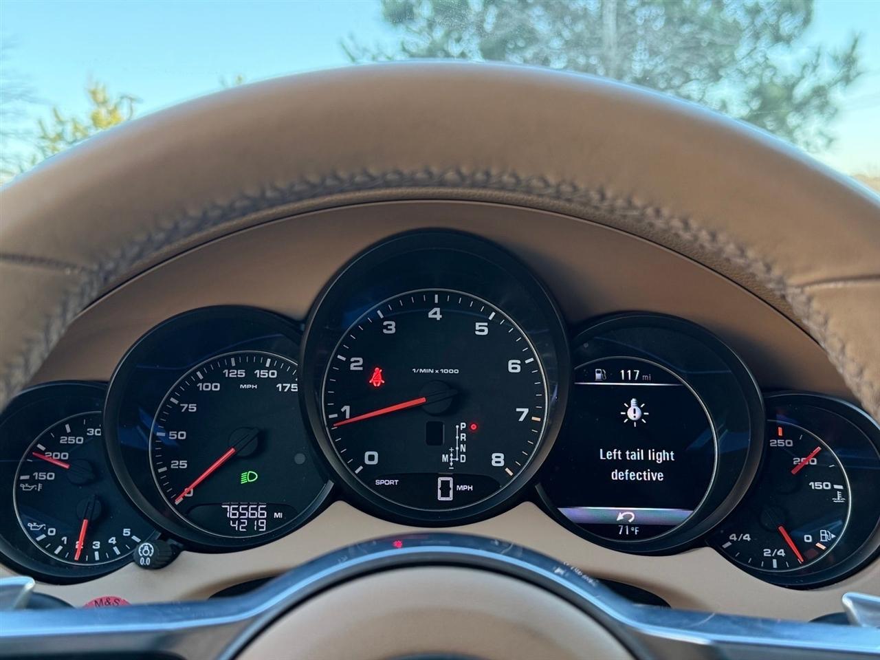 Porsche Cayenne  2016