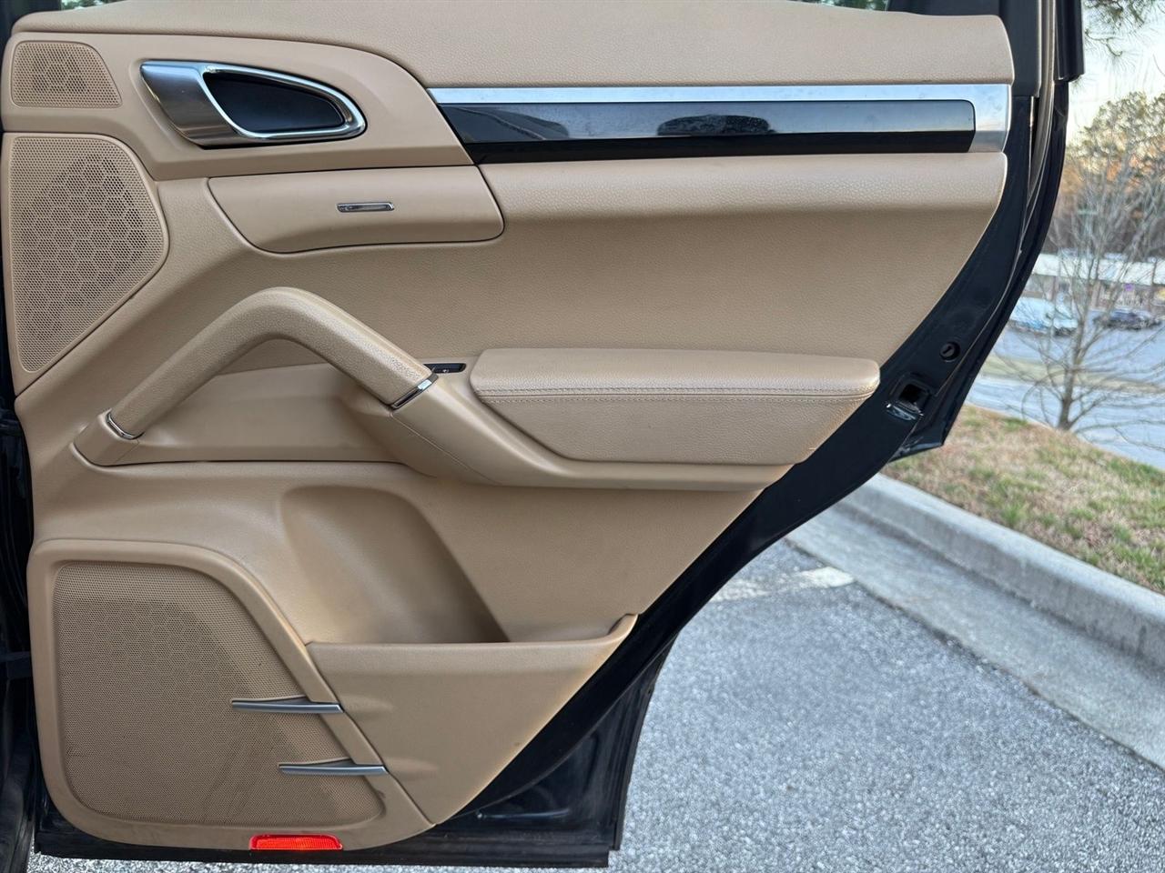 Porsche Cayenne  2016