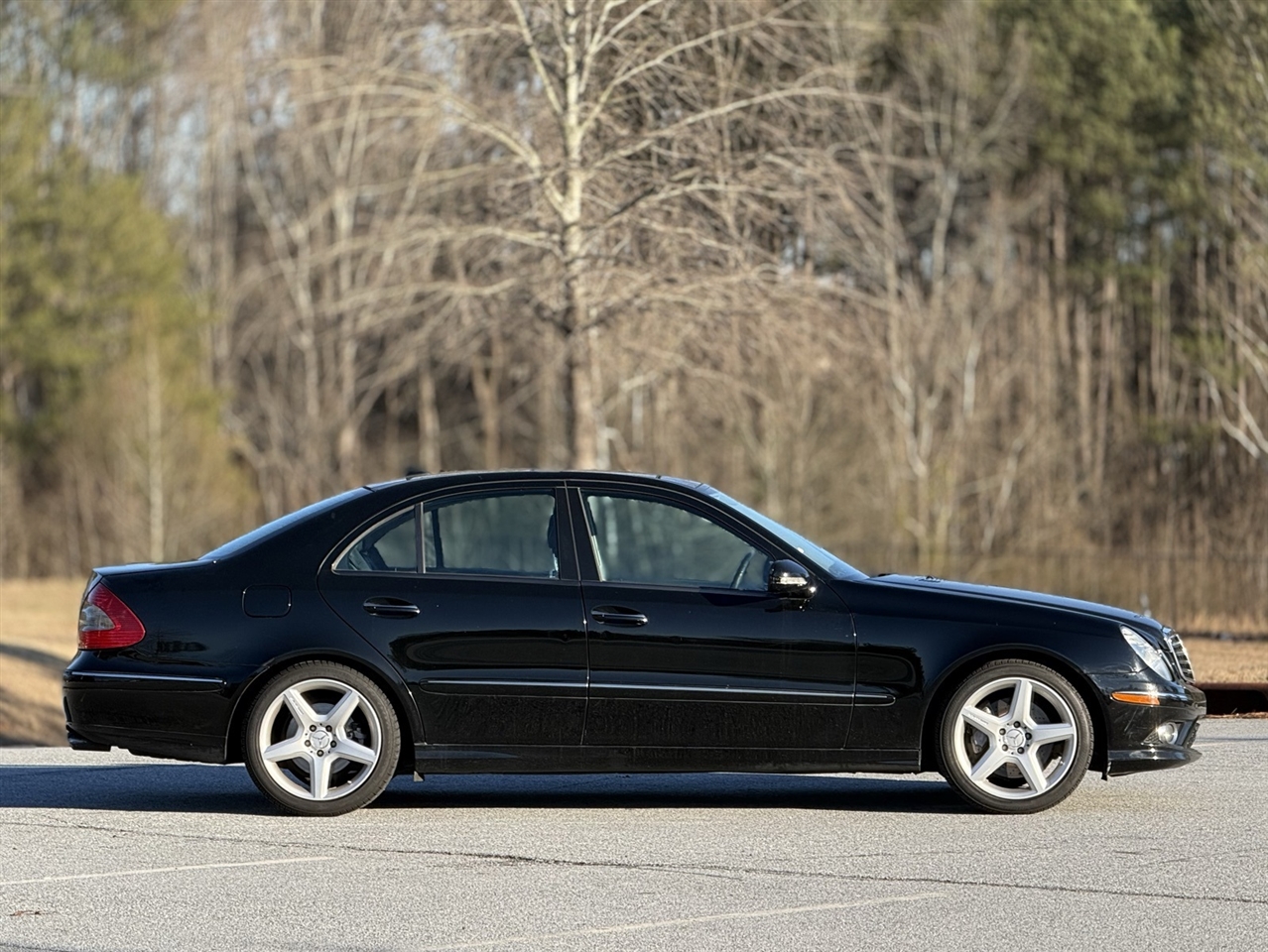 Mercedes-Benz E-Class  2009