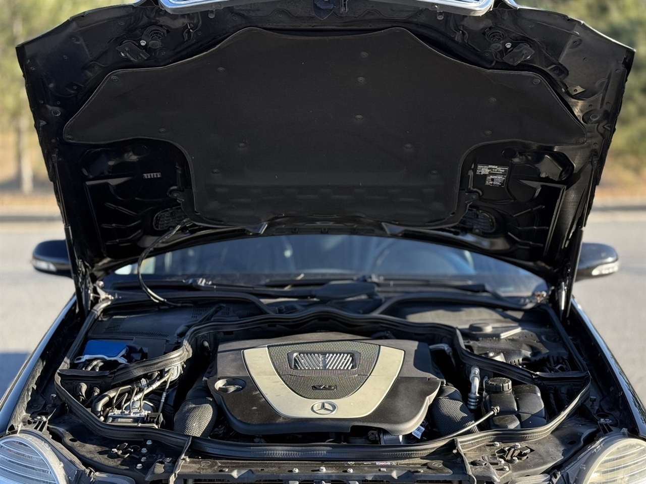 Mercedes-Benz E-Class  2009