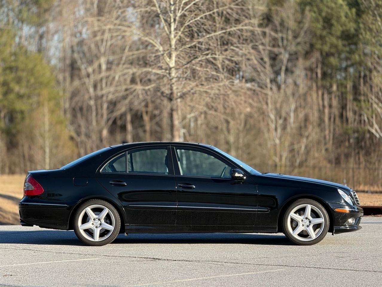 Mercedes-Benz E-Class  2009