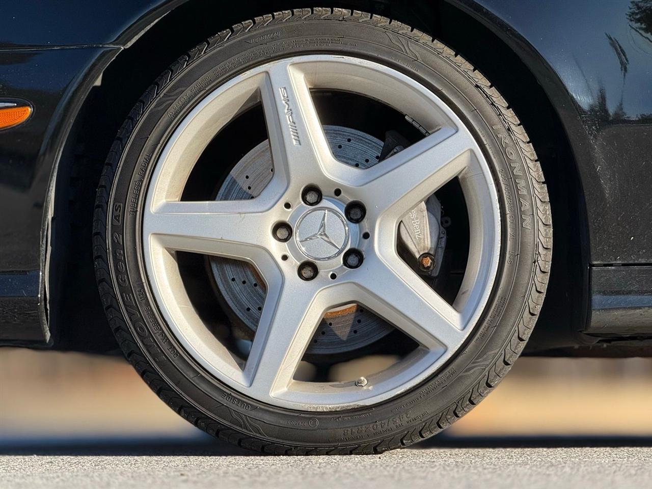 Mercedes-Benz E-Class  2009