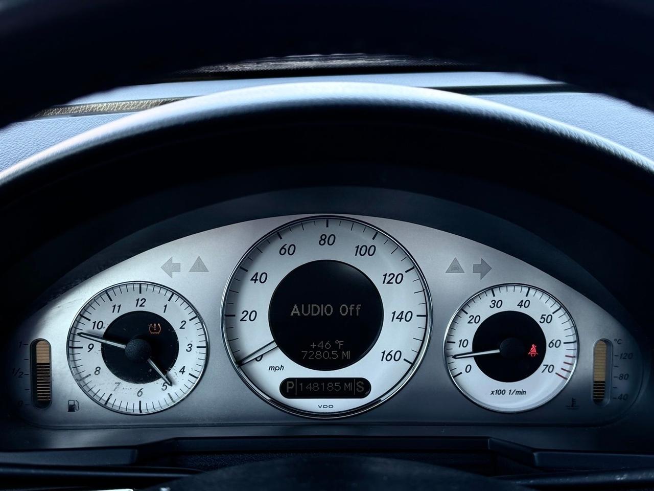 Mercedes-Benz E-Class  2009