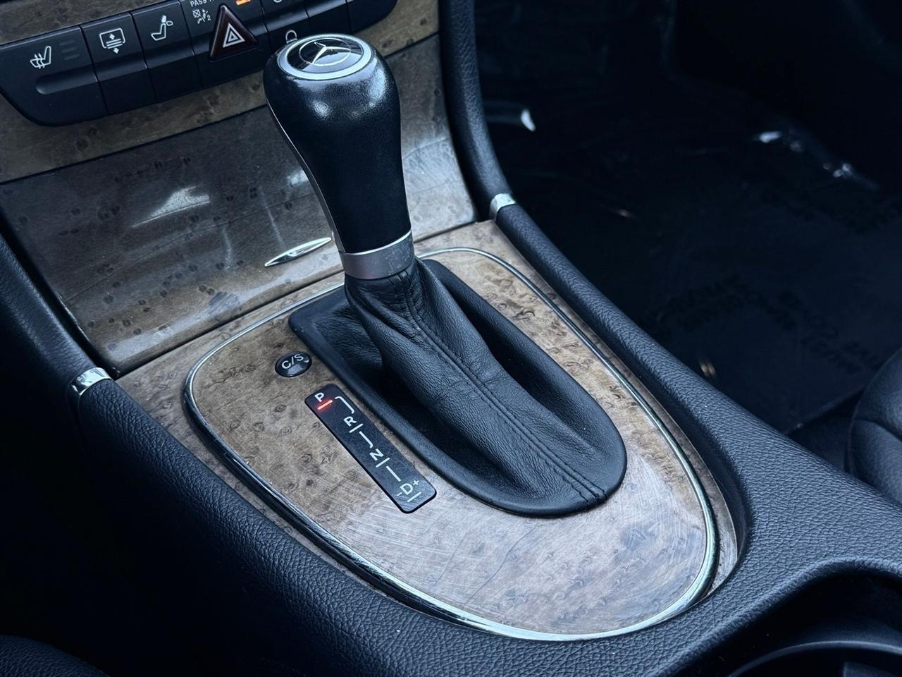 Mercedes-Benz E-Class  2009