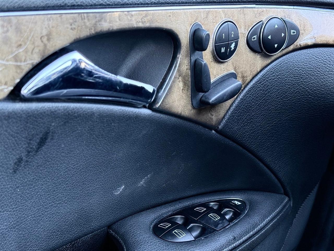 Mercedes-Benz E-Class  2009