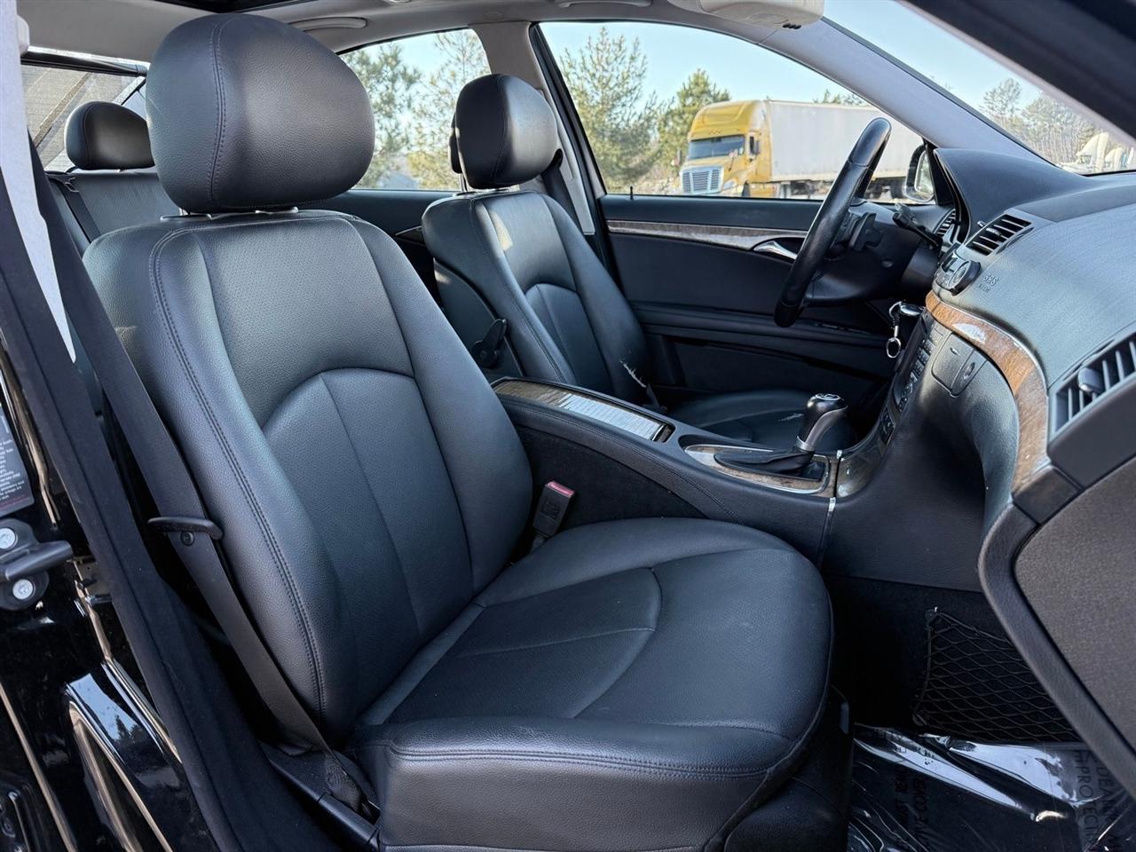 Mercedes-Benz E-Class  2009