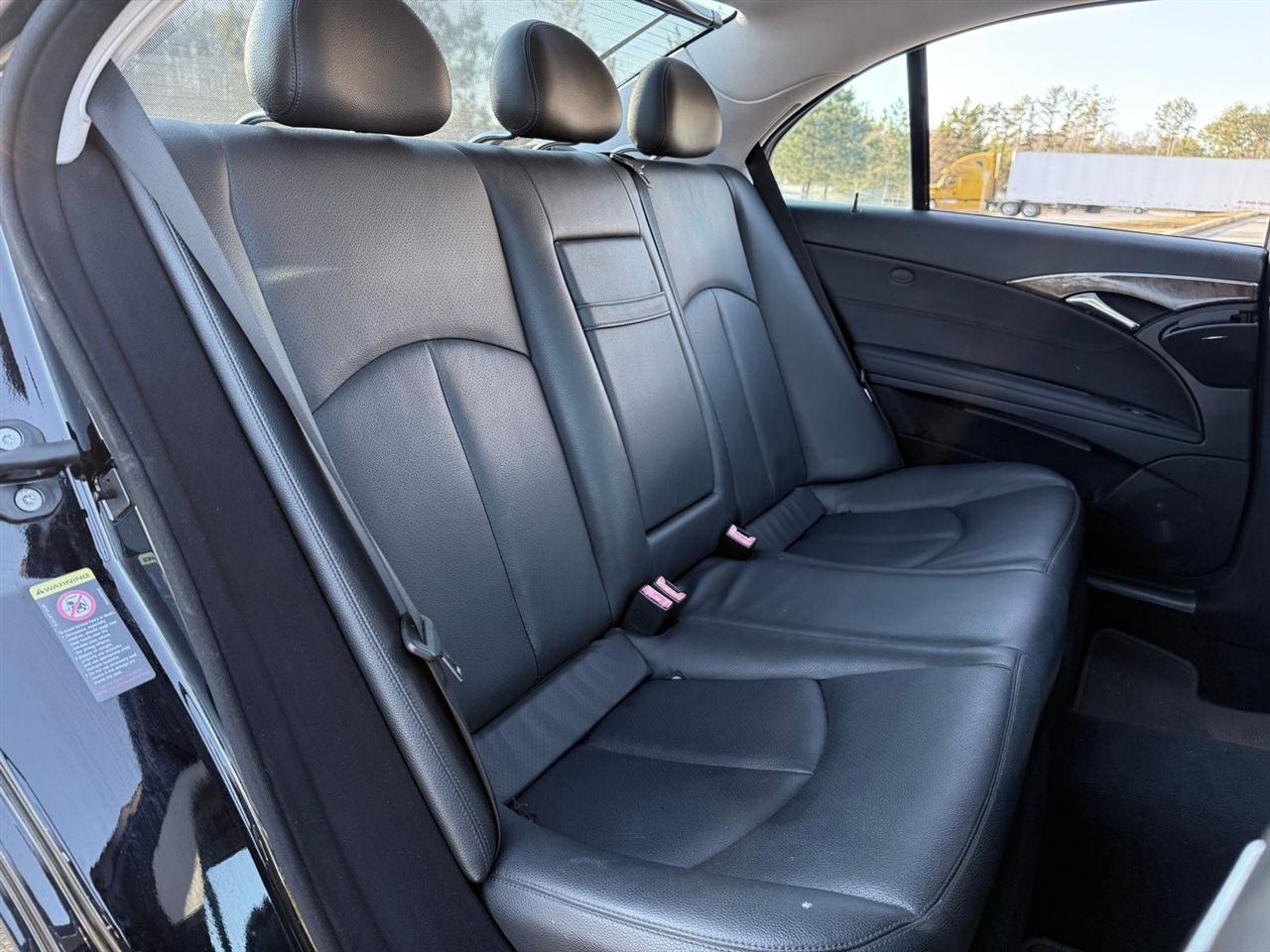 Mercedes-Benz E-Class  2009