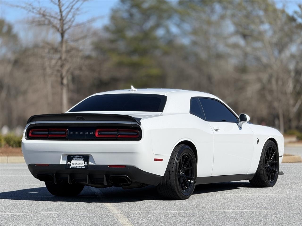 Dodge Challenger  2019