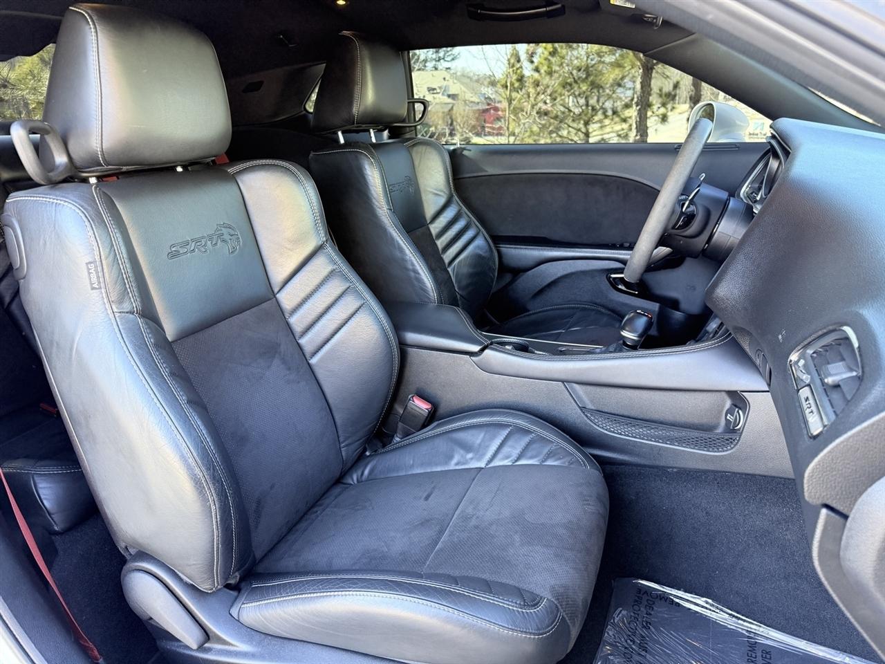 Dodge Challenger  2019